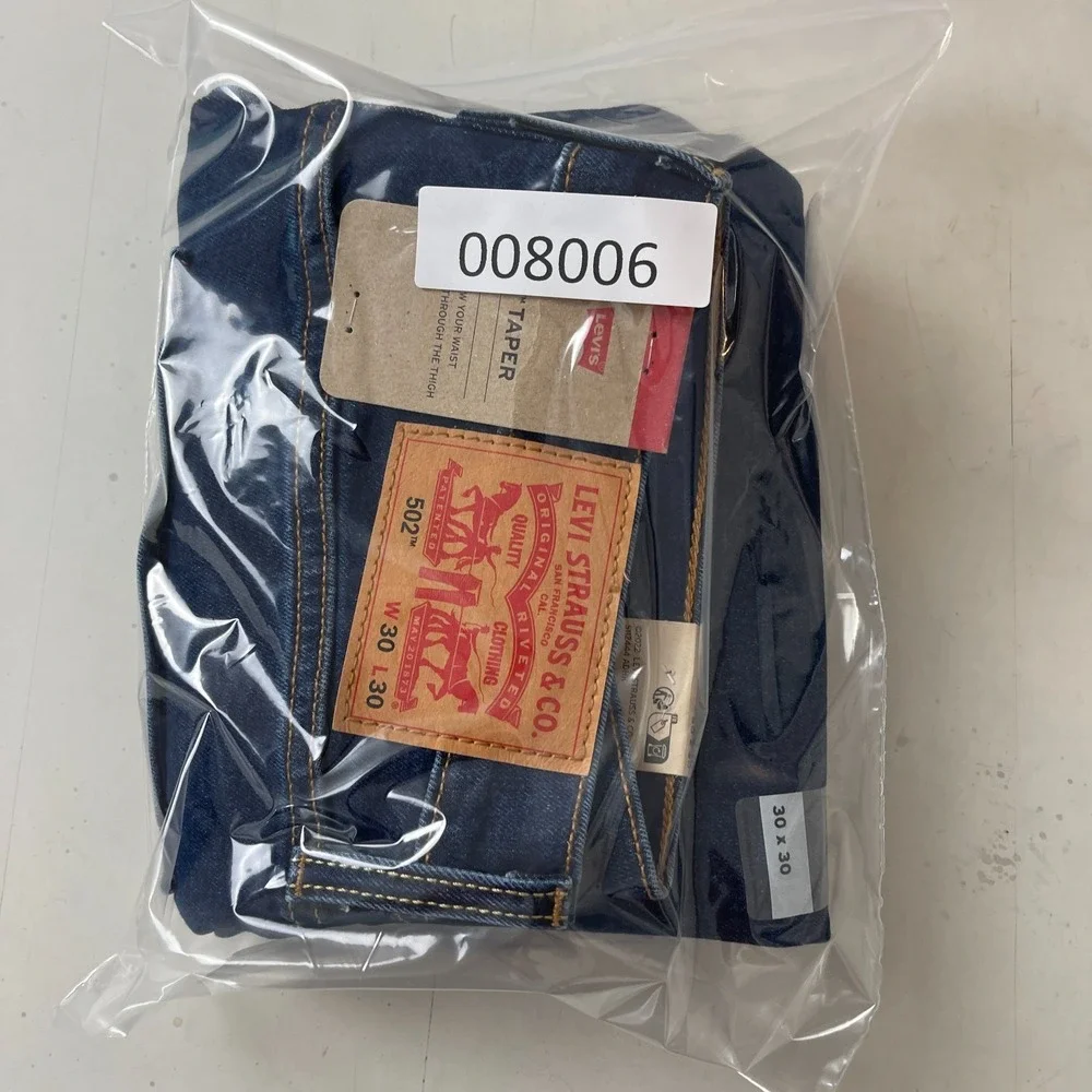 Levi's Jeans Mens 30x30 Blue 502 Taper Fit Dark Wash Indigo Denim Preppy Minimal